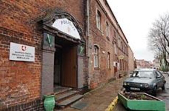 Projektuos naują komisariatą