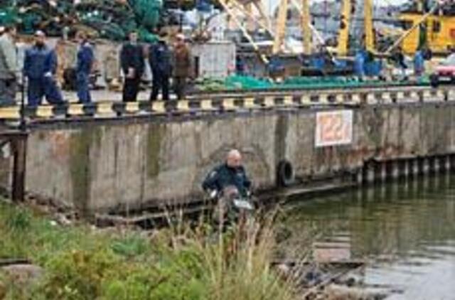 Žvejų uostelyje nuskendo mechanikas