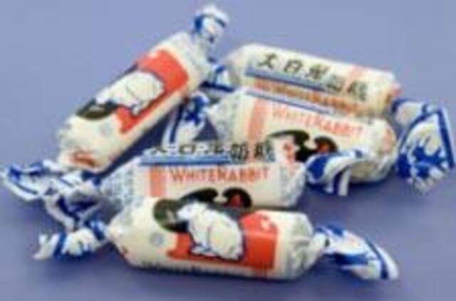 Kinija iš parduotuvių lentynų išima melaminu užterštus sal