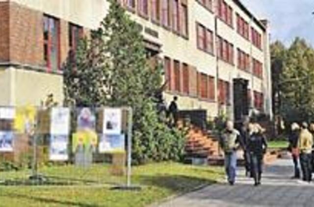 Rinkėjai atkuto antrąją balsavimo dieną