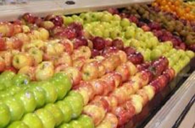 ES parduodami vaisiai ir daržovės kaip niekada užteršti pesticidais