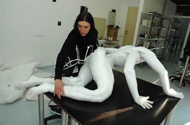 XXI amžiaus moteris - "Moteris-skruzdė" 