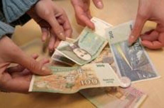 Kitais metais didės Seimo narių, premjero ir ministrų atlyginimai