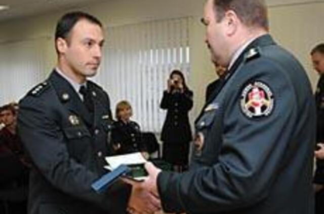 Pirmieji sieną saugojo civiliai