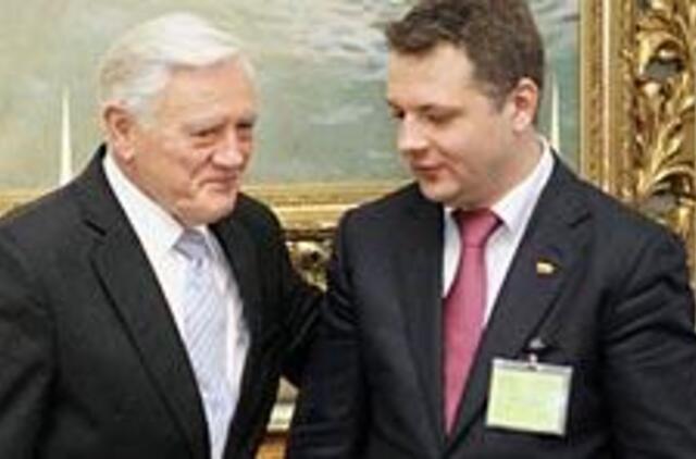 E. Masiulis laikė prezidento egzaminą