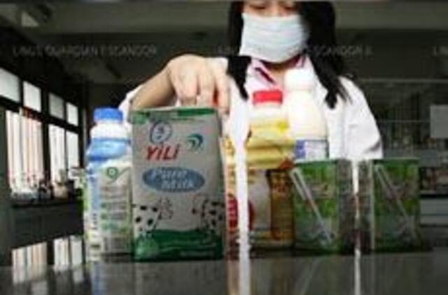 Nuo melaminu užkrėsto pieno Kinijoje susirgo gerokai daugiau vaikų nei iki šiol skelbta