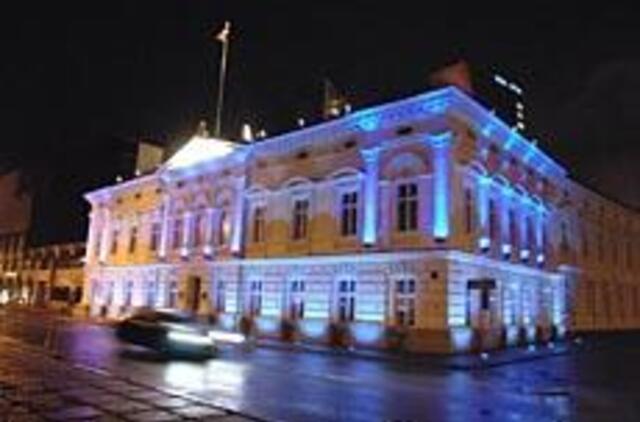 Pavaduotojas gandais apie viršininką netiki