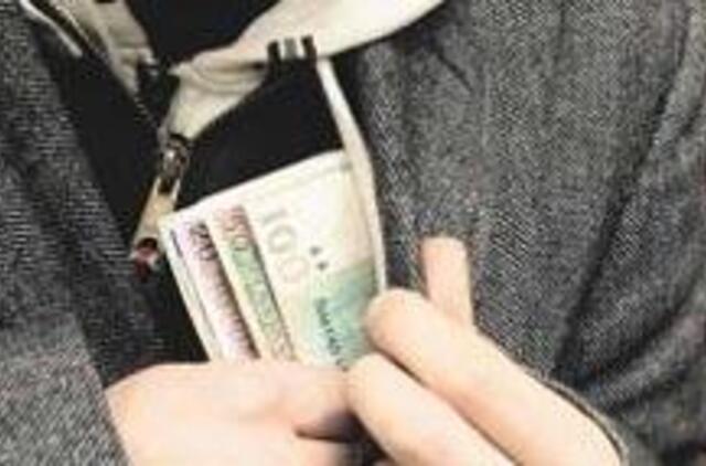 Krizės akivaizdoje - tyčinis bankrotas