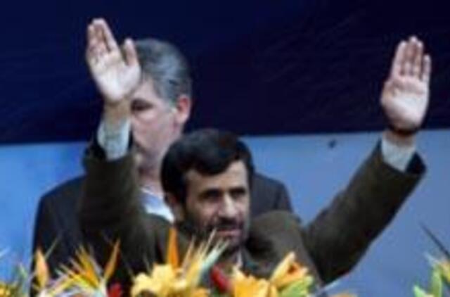 Iranas mini 30-ąsias revoliucijos metines