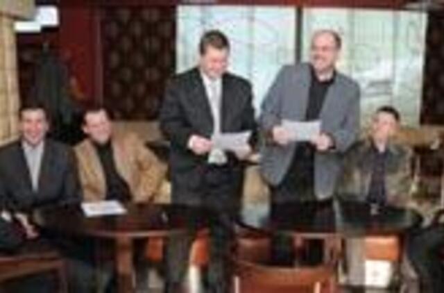 "Glestum": į pirmenybes - ne viena