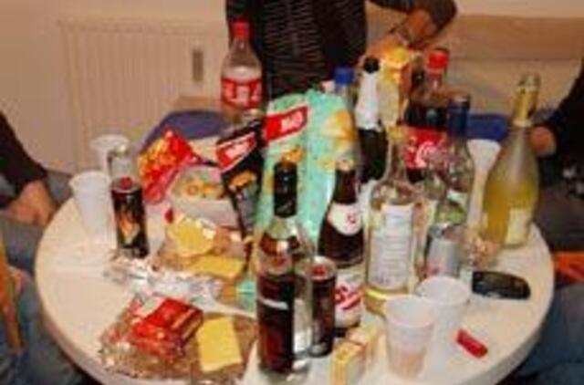 Pirmąkart po ilgo laiko sumažėjo alkoholio vartojimas ir jo sukeliamų ligų