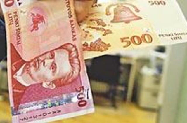 Valdininkai lepinami priemokomis