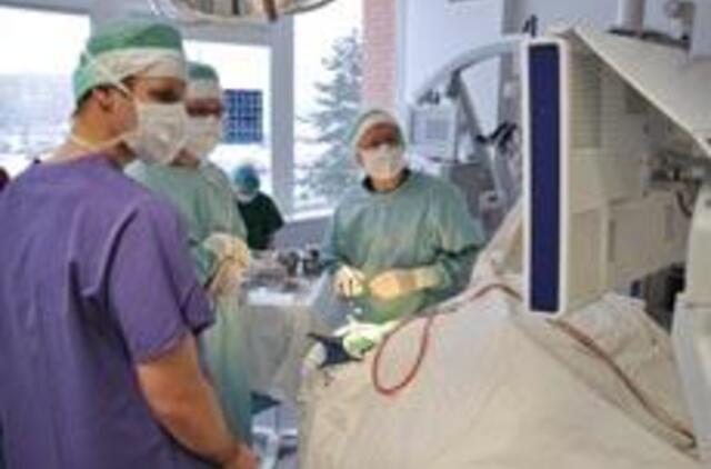 Jaunieji gydytojai norėtų platesnio juos rezidentūrai priimančių įstaigų spektro