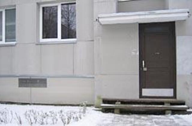 Daugiabučių laiptinės - atviros šalčiui