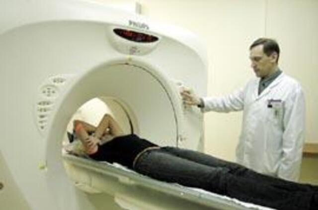 Brangiųjų tyrimų atliekama per daug