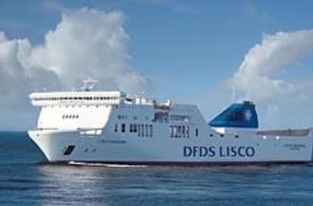 Į Klaipėdą plaukia didžiausias Lietuvos keltas 