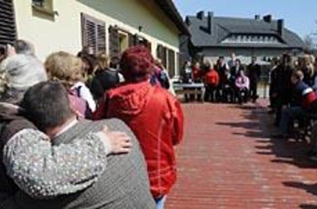 Pakeliui į savarankišką gyvenimą