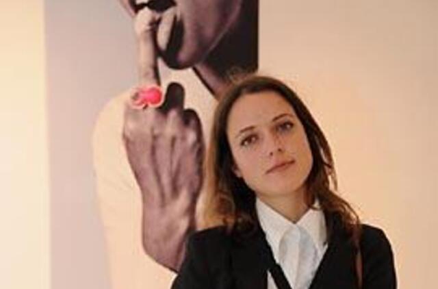 Masinio vartojimo principai - juvelyrių kūriniuose