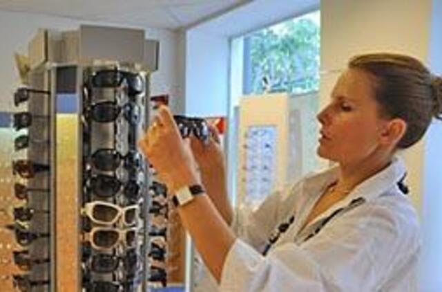 Pirmi pasitaikę akiniai nuo saulės netinka