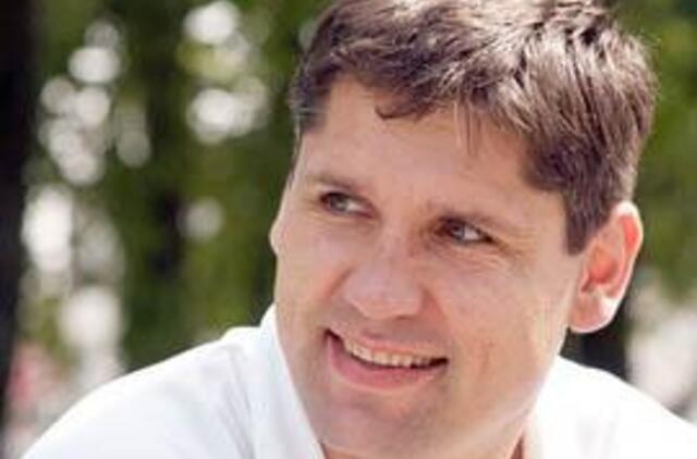 A. Pazdrazdis: “Dirbu krepšinio labui”