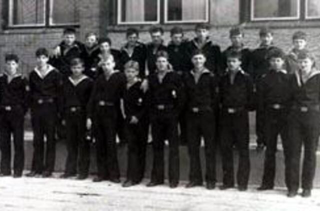 Mokykla suvedė po 20 metų