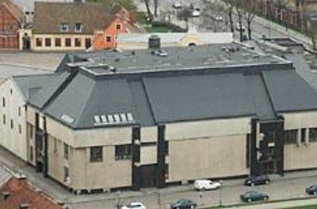 Teatro rekonstrukcija: baigiama "popierinė" dalis