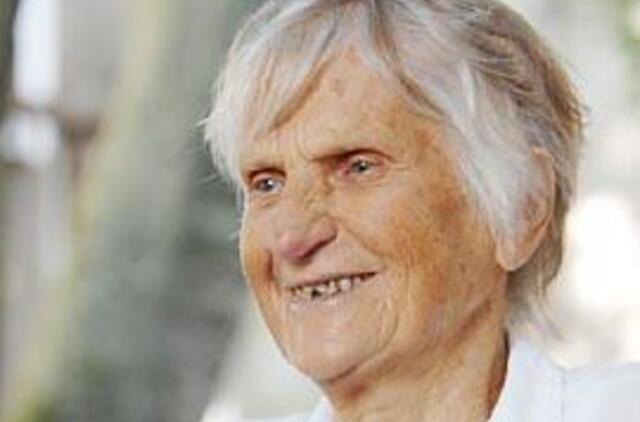 Sveikuolė vietoje torto renkasi svogūną