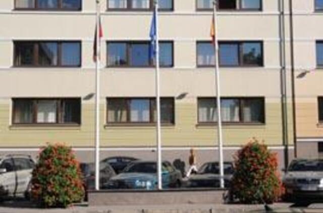 Teisinei pagalbai pinigų teks ieškoti