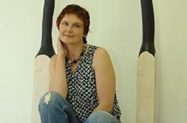 V. Giniotytės medžio nėriniai