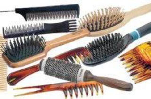 Plaukų sveikumas priklauso nuo šukų