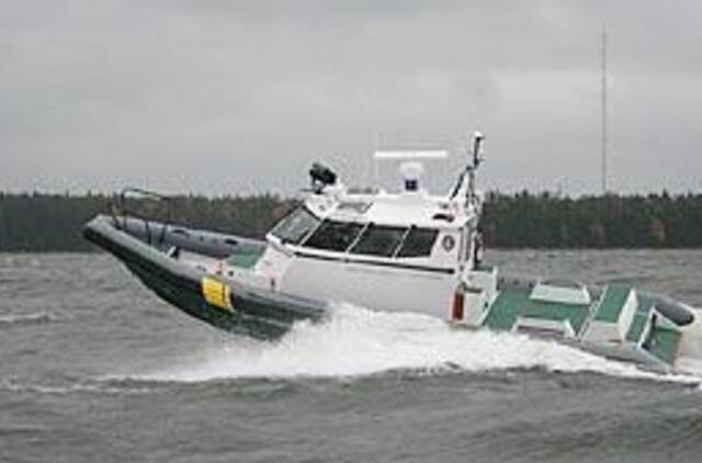 Trijulė išplaukė į nežinią