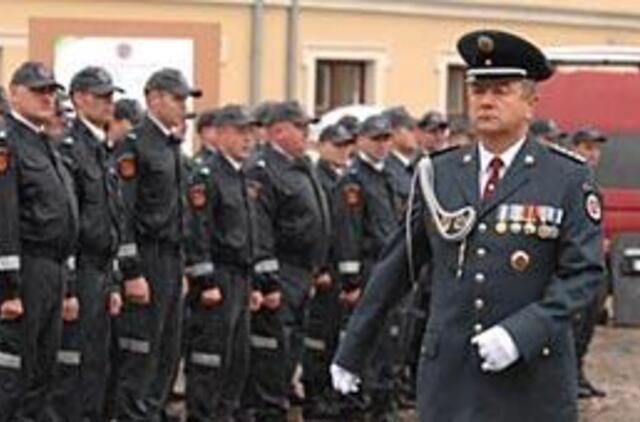 Policininkų šventę "pakrikštijo" lietus