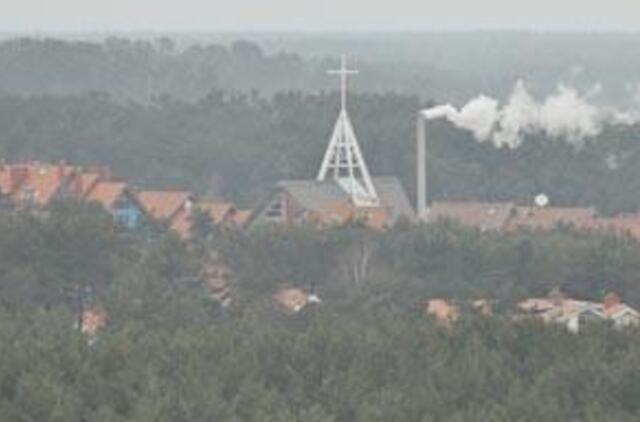 Neringiškiai uogaus ir grybaus teisėtai