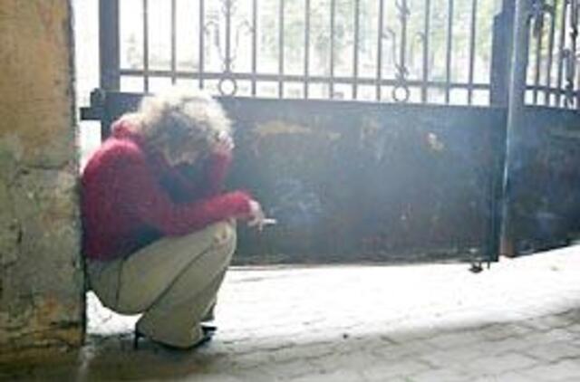 Patekusioms į užribį tiesiama pagalbos ranka