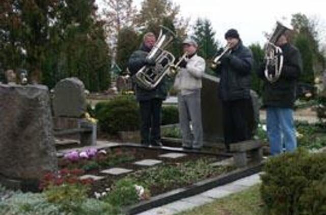 Į paskutinę kelionę - su "Titaniko" muzika