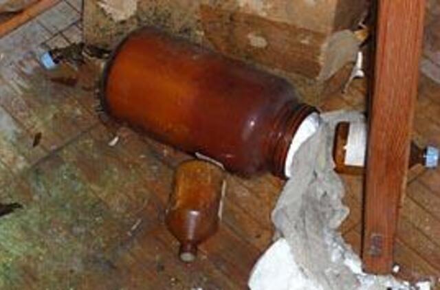 Seni vaistai - be priežiūros