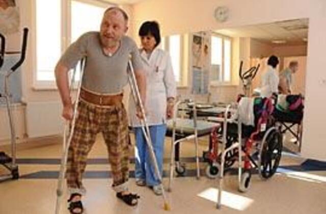 Su kojų protezais galima ir bėgioti