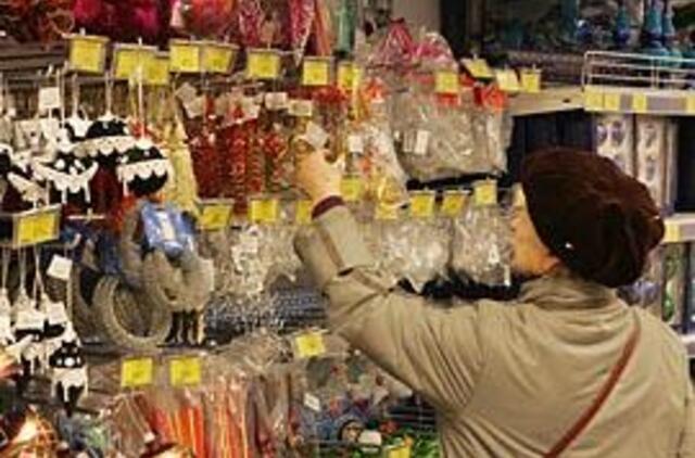 Prekybos centrai neišlaikė tradicijos 