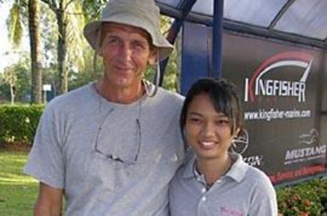 Karšti plaukiančiojo aplink pasaulį linkėjimai