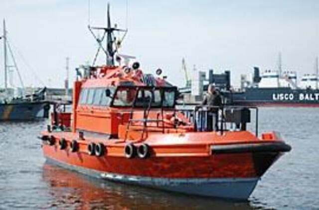 Laivybos prižiūrėtojai atsikrato balasto