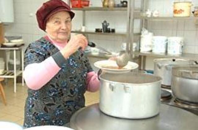 Maitinanti Dievo vaikus