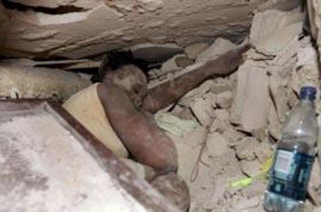 Haičio valdžia: per žemės drebėjimą galėjo žūti 200 tūkst. žmonių (foto)