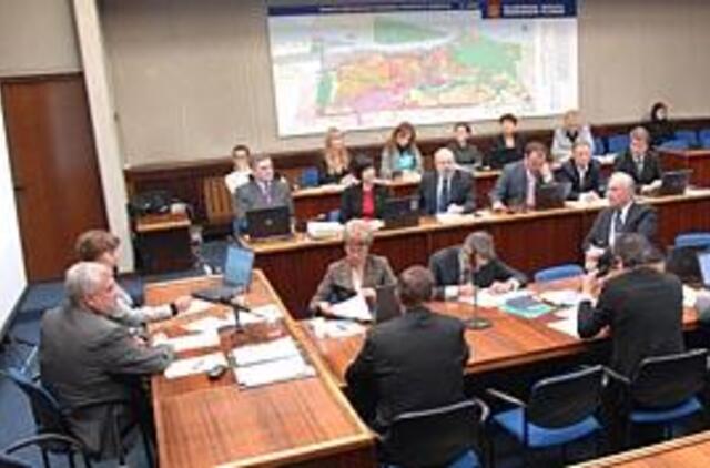 Uostamiesčio politikams - šešetas