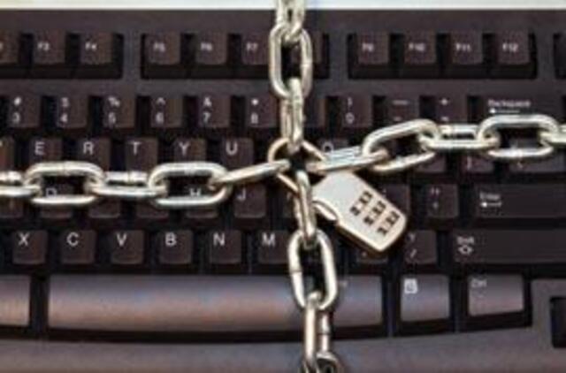 Pareigūnai uždarė neteisėtai filmus platinusią interneto svetainę