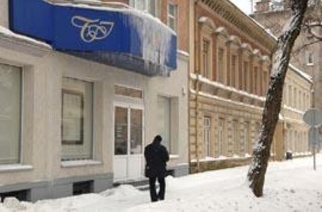 Ant namų tiksi ledo ir sniego bombos