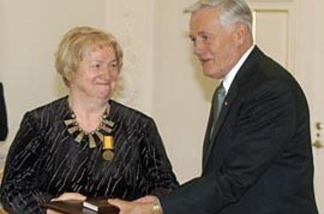 Romualda Hofertienė: "Parašas už Nepriklausomybę įpareigoja"