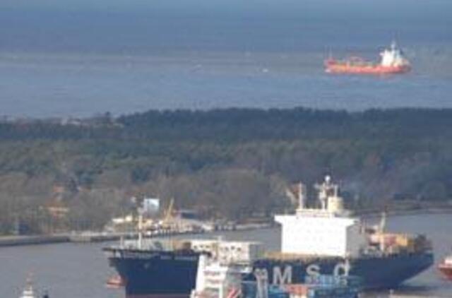 Aštrėja uosto gylio klausimas 