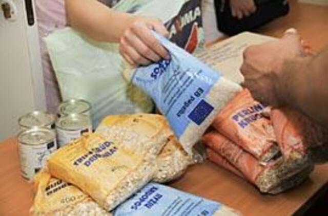 Lengvėja maisto paketai skurstantiems