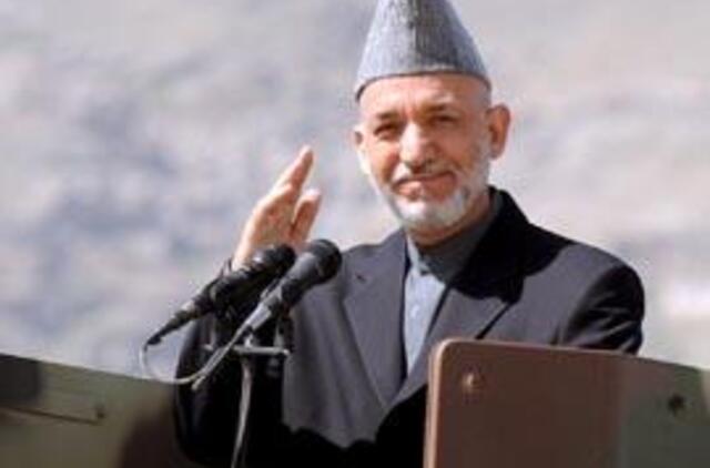 JAV grasina H. Karzajui atšaukti jo vizitą į Vašingtoną