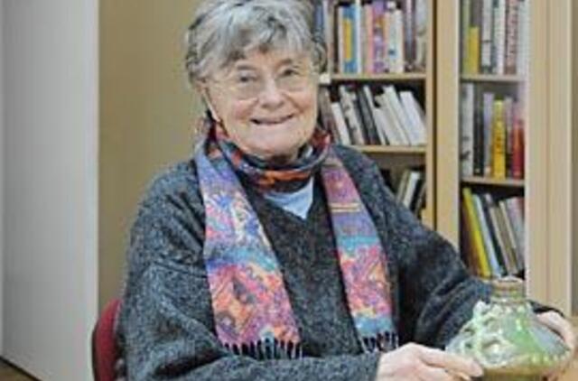 "Žmogus - sala išsigelbėti kitiems"